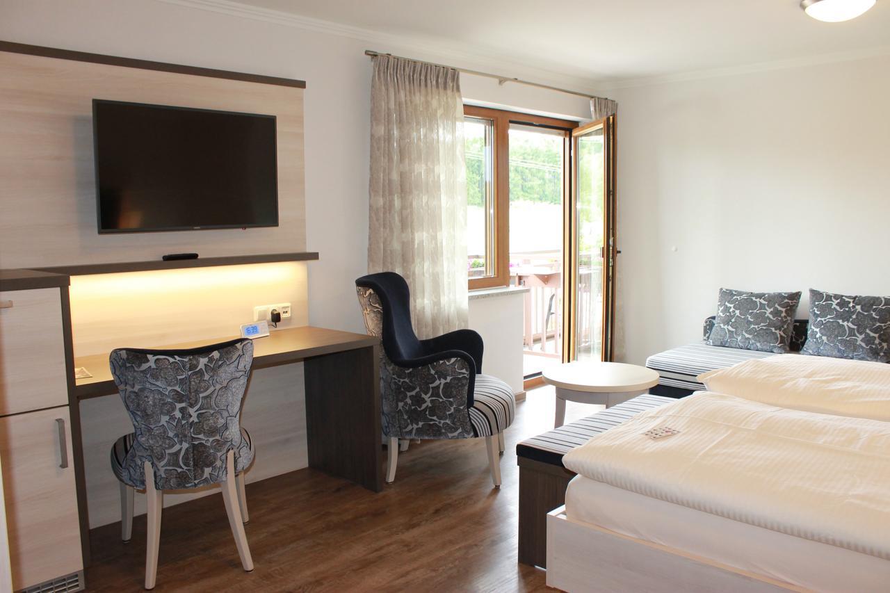 Landhotel Kastanienhof Georgenberg Esterno foto